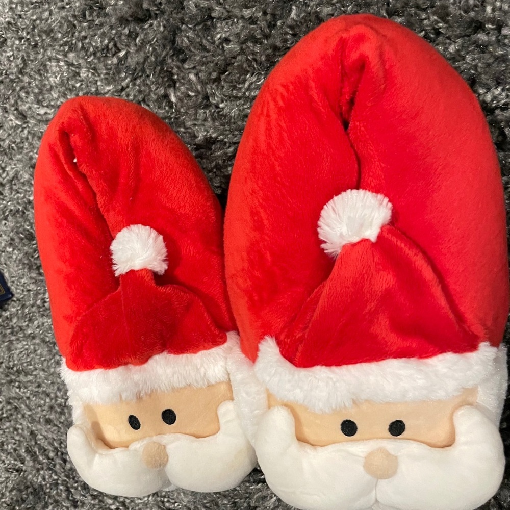 slippers